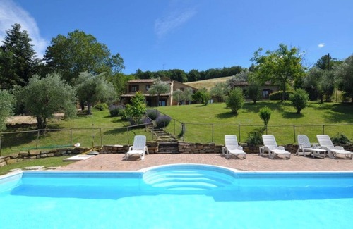 Gualdo House | Charming Villa in Marche, private pool and fantastic landscape