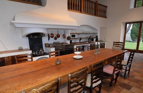 Ansouis Villa | Charming Villa near Ansouis, Large Heated pool, Lovely grounds