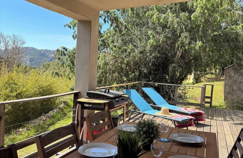 Santa Giulia Villa | Charming villa * with sea view gulf of santa giulia