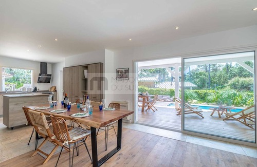 Seignosse House | CHARMING VILLA WITH HEATED POOL OVERLOOKING THE GOLF COURSE