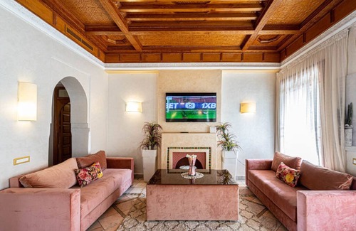 Palmeraie Villa | Charming Villa with Pool & Garden – Perfect for Relaxing Getaways 2