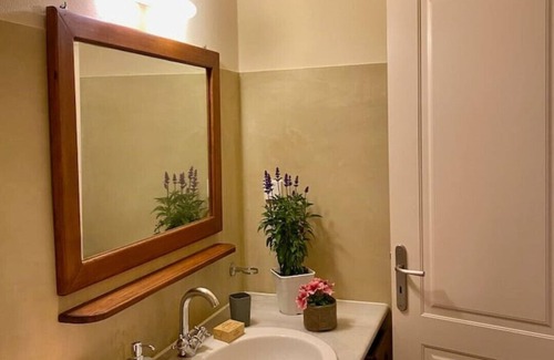 Vourkari House | Charming Vourkari Stone Home 3 - Minutes from Port