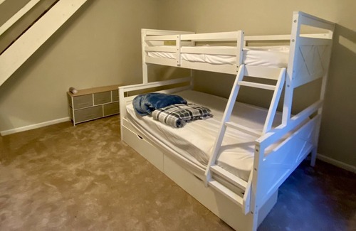 Center Moriches House | Charming Windmill House