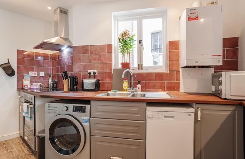 Spitalfields Apartment | Charming3Bed House w/Terrace nr Liverpool St