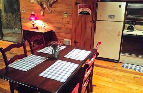 Champion House | Charmingly Rustic Weekend Getaway in the Mountains near Pittsburgh, Pennsylvania