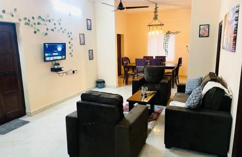 Manikonda Apartment | Charter Stays 3BHK Luxurious Flat in Manikonda