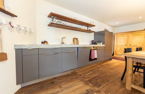 Engadin Scoul Apartment | Chasa Punt 43: Romantic hideaway in the historic village centre of Scuol