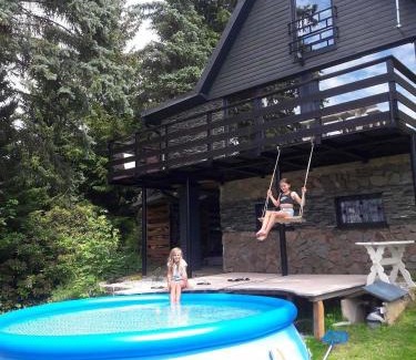 Cesky Jiretin Ski Chalet | Chata 100 Český Jiřetín