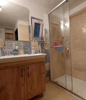 Klokocov Cabin | Chata pod lípou Bílý Kříž