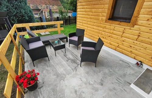 Necpaly House | Chata pri Kaštieli Longevity Nature Retreat