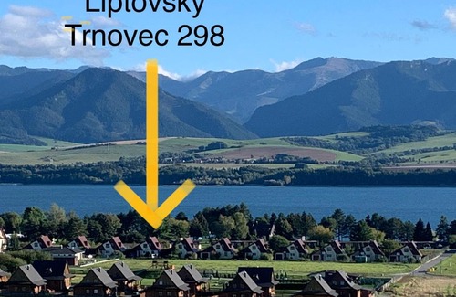 Liptovsky Trnovec House | Chata u jazera