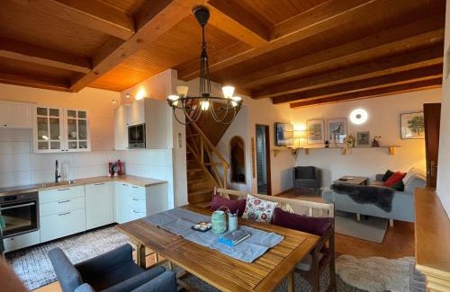 Valkov House | Chata Zafír