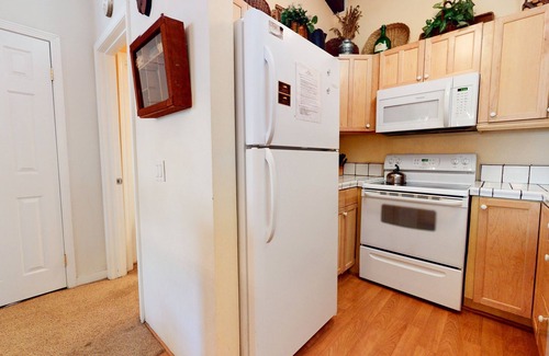Mammoth Lakes Condo | Chateau de Montagne 23 Spacious Family Condo With Great Complex Amenities On Shuttle Route by RedAwning