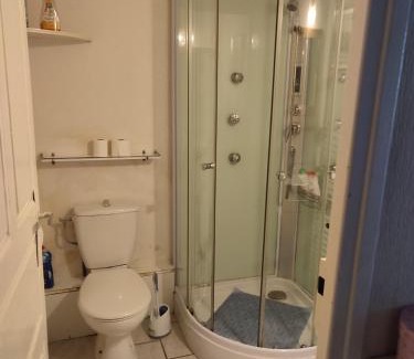 Quillan Bed & Breakfast | Chateau View Chambres d'hôtes