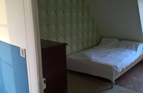 Merinville Other | Chateau with ponds (40 HA), swimming pool, and forests between Fontainebleau and Sens