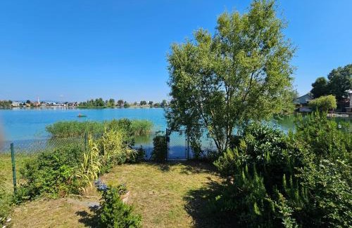 Senec House | Chatka Evka, Slnečné jazerá - Senec