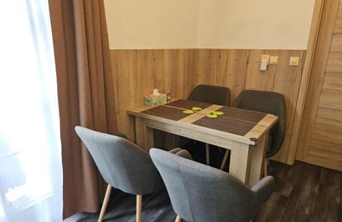 Liptovsky Mikulas Ski Chalet | chatka Tatralandia 433 Sofinka