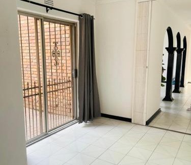 Ekurhuleni House | Chatsvilla