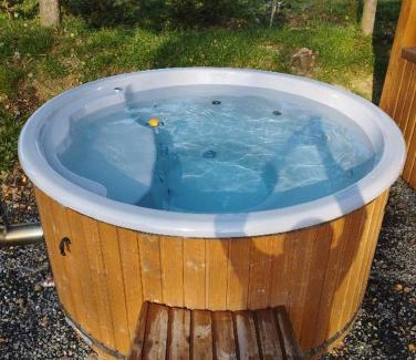 Bohdalov House | Chaty u rybníka