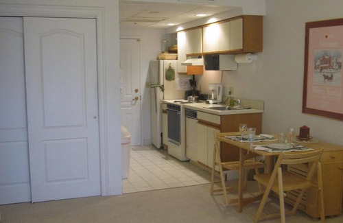 Chautauqua Apartment | Chautauqua Institution Studio with Balcony