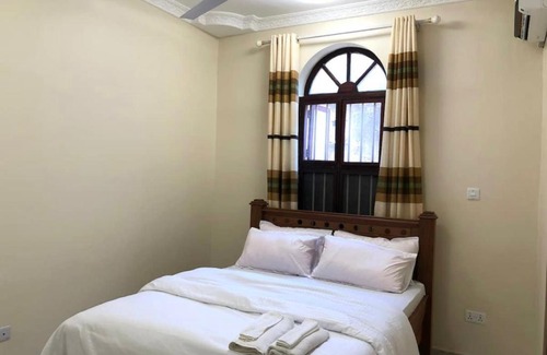 Stone Town Apartment | chchi homes