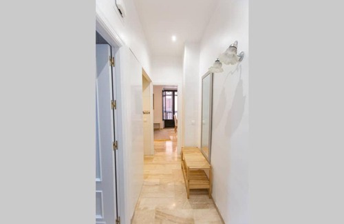 Alfalfa Apartment | Cheap & Chic in the center of Sevilla