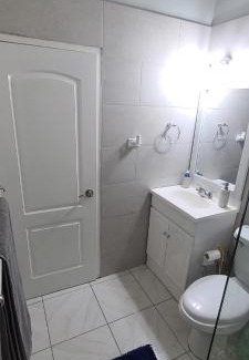 New Kingston Apartment | Cheerful 2 - Bedroom Townhouse with free parking in New Kingston