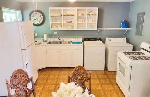 Huber Heights House | Cheerful 3-BR home near Downtown Dayton, Wright Patterson AFB and Airport