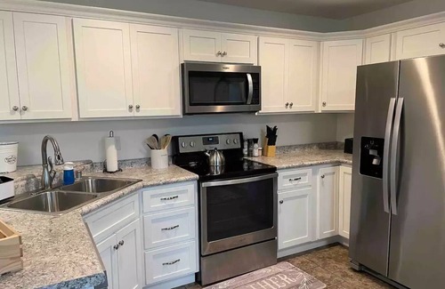 Richmond House | Cheerful Three-Bedroom Residential Home