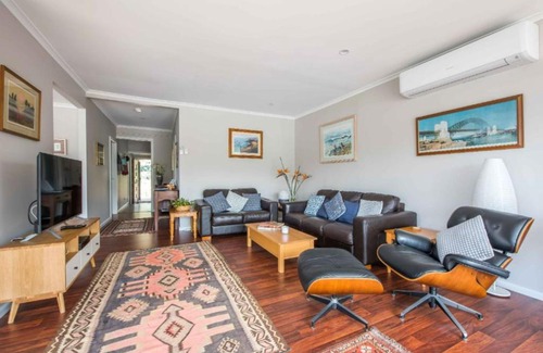 Cheero Point House | Cheero Cottage on the Hawkesbury River