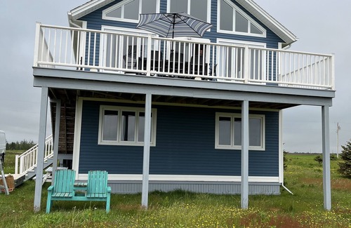Chelton Cottage | Chelton Oceanfront Cottage