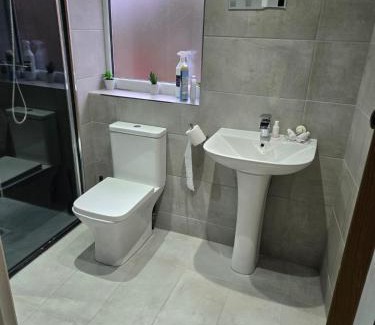 Roundhay House | Chelwood Residence