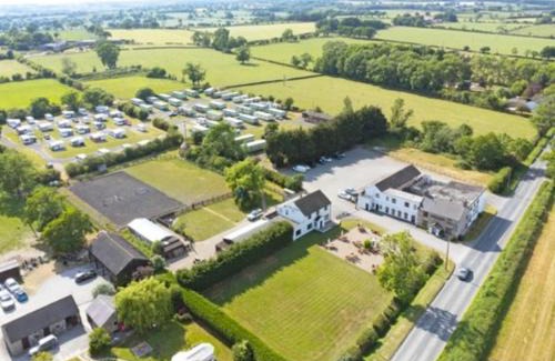 Bishop Thornton Hotel | Chequers Inn