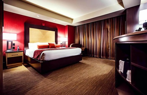 Roland Hotel | Cherokee Casino Hotel Roland