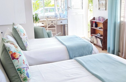 George House | Cherry Berry Lodge