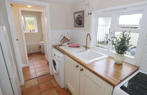 Stratford-upon-Avon Cottage | Cherry Blossom Cottage