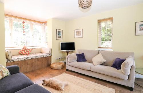 Ewhurst Green House | Cherry Garden Cottage
