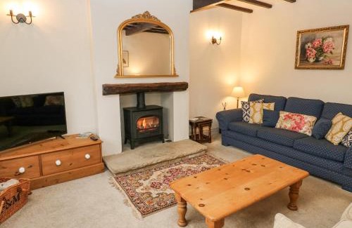 Bingley House | Cherry Tree Cottage