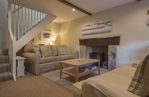 Noss Mayo House | Cherry Tree Cottage