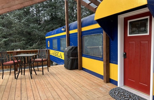 Questa Woods House | Cherrywood lane train #1