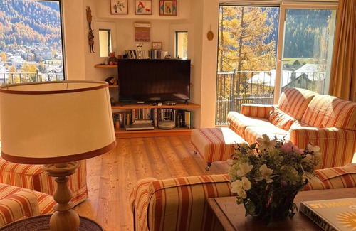 La Punt-Chamues-ch Apartment | Chesa Saura