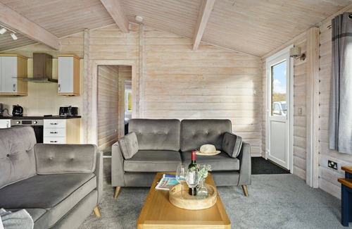 Newton Saint Cyres House | Chestnut, 6 Fingle Glen Lodges - pet friendly/hot tub