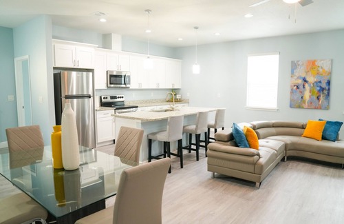 Tampa Villa | Chestnut Villas Down Town Tampa
