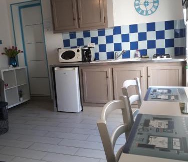 LʼIle-dʼOlonne Bed & Breakfast | Chevrefeuille et Eglantine