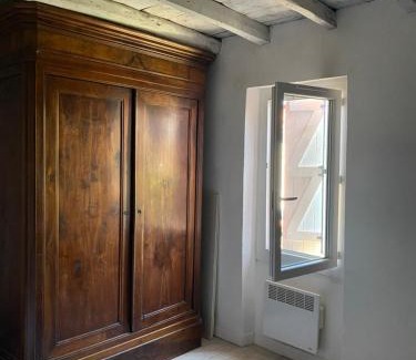 Lissac House | Chez Ashley