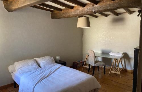 Lissac House | Chez Ashley