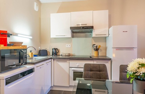 La Teste-de-Buch Apartment | Chez Benjamin - Appartement terrasse avec piscine commune