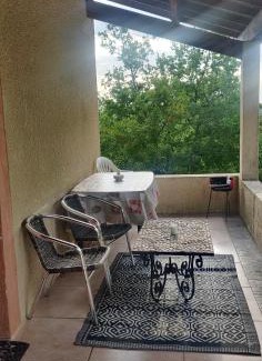 Le Montat Apartment | Chez Fanny - Les Tuileries - Gîte 1-4 pers. avec jardin privatif - proche Cahors