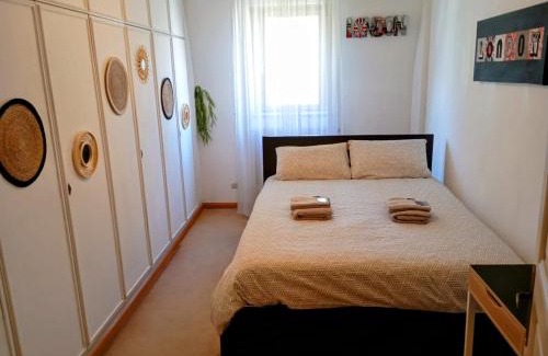 Mulhouse House | Chez Jimmy London