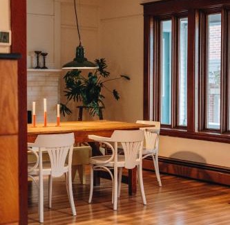 Lac-Megantic House | Chez Léo par Maison Dudley